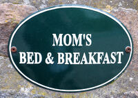 Moms Bed and Breakfast35